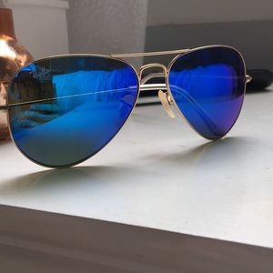 Women’s Ray Ban Size 58mm Blue Lense